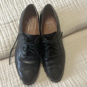 Black studded linea Paolo Oxford wing tip saddle shoes 8.5
